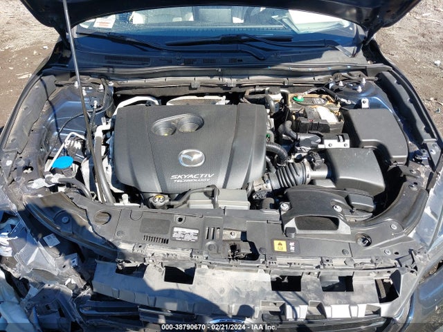 3MZBN1W36JM171154 Mazda Mazda3 Grand Touring