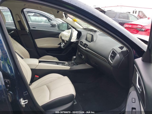 3MZBN1W36JM171154 Mazda Mazda3 Grand Touring