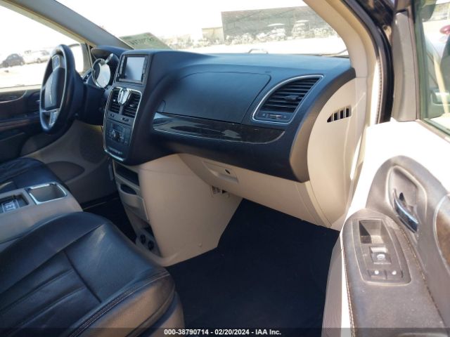 2C4RC1CG8ER373443 Chrysler Town & Country Touring-l