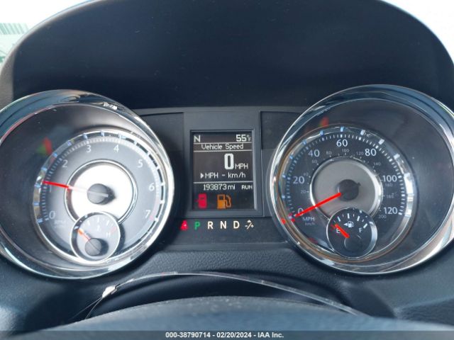 2C4RC1CG8ER373443 Chrysler Town & Country Touring-l