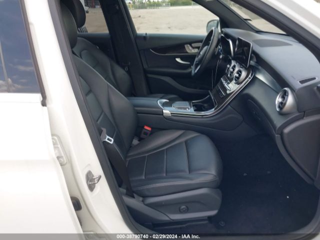 W1N0G8EB0LF758340 Mercedes-Benz Glc 300 4matic