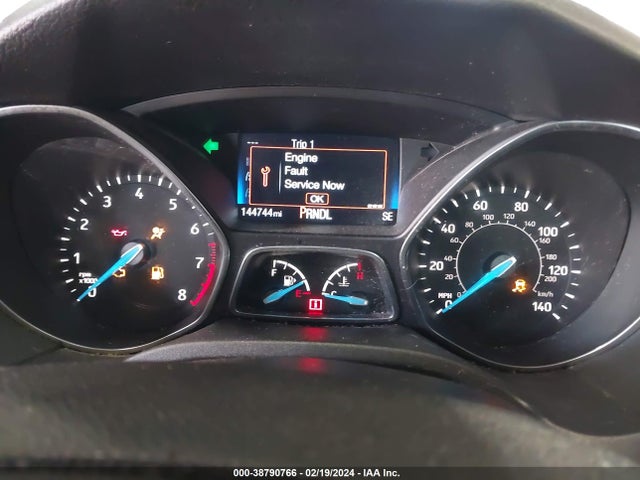 Ford FOCUS SE 2017 1FADP3F23HL291942 Image 7