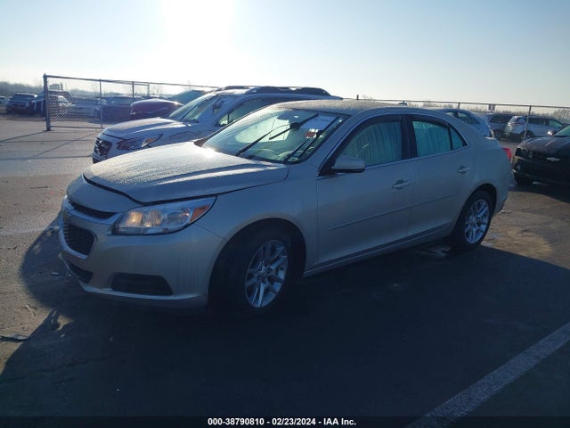 Chevrolet MALIBU 1LT 2015 1G11C5SL1FF115611 Image 2