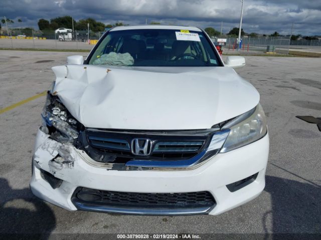 1HGCR6F7XFA005639 Honda Accord Hybrid Touring
