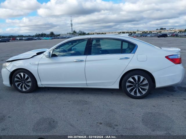 1HGCR6F7XFA005639 Honda Accord Hybrid Touring