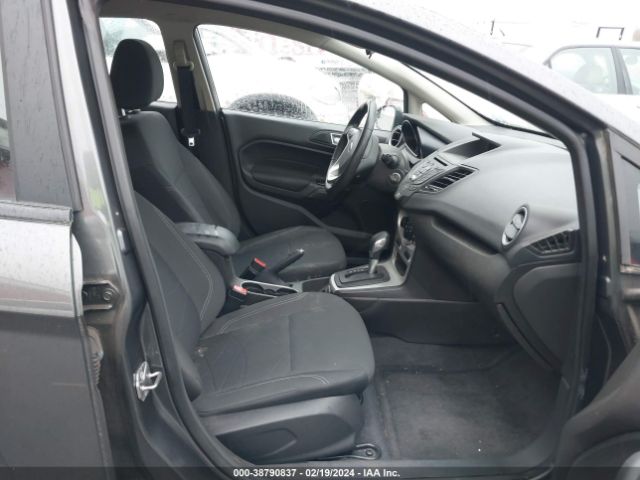 3FADP4EJ9FM204751 Ford FIESTA SE