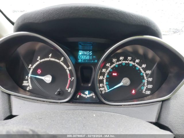 3FADP4EJ9FM204751 Ford FIESTA SE