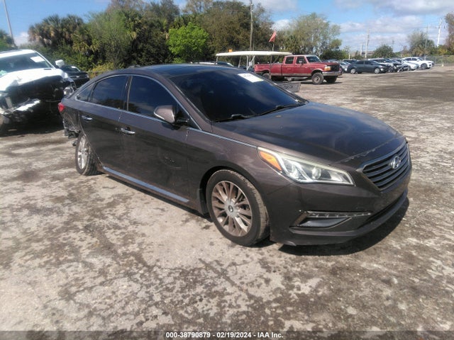 2015 5NPE34AF8FH229805 main image