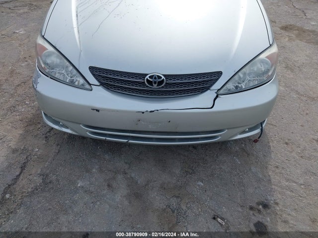 2003 TOYOTA CAMRY JTDBF30KX30147943 Photo 5