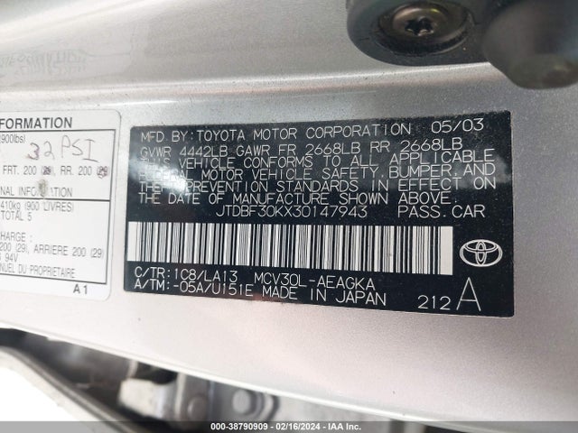2003 TOYOTA CAMRY JTDBF30KX30147943 Photo 8