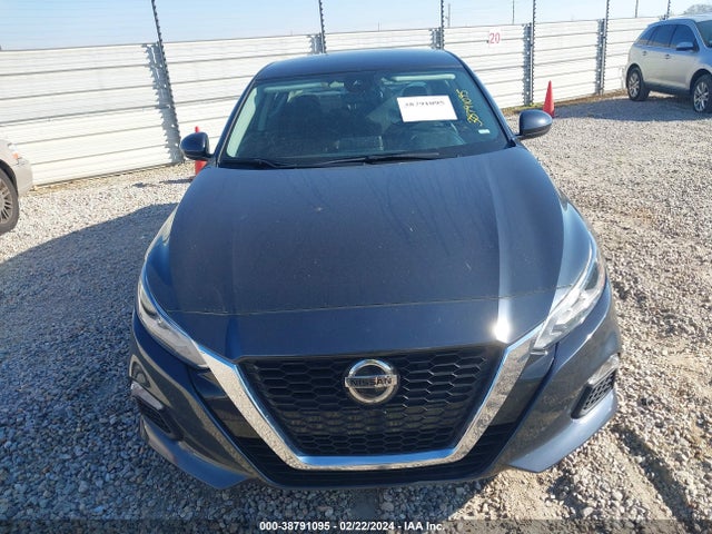 Продажа на аукционе авто 2022 Nissan Altima Sv Fwd, vin: 1N4BL4DV8NN301385, номер лота: 38791095