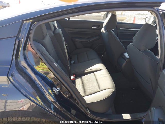 Продажа на аукционе авто 2022 Nissan Altima Sv Fwd, vin: 1N4BL4DV8NN301385, номер лота: 38791095