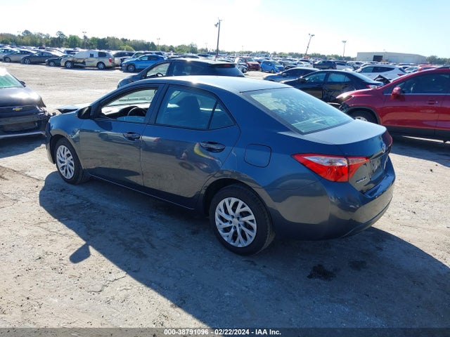 Toyota COROLLA LE 2017 2T1BURHE4HC871616 Image 3