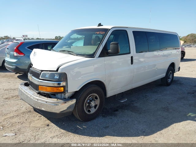 Chevrolet Express 3500 Lt 2017 1GAZGPFG6H1169826 Image 2