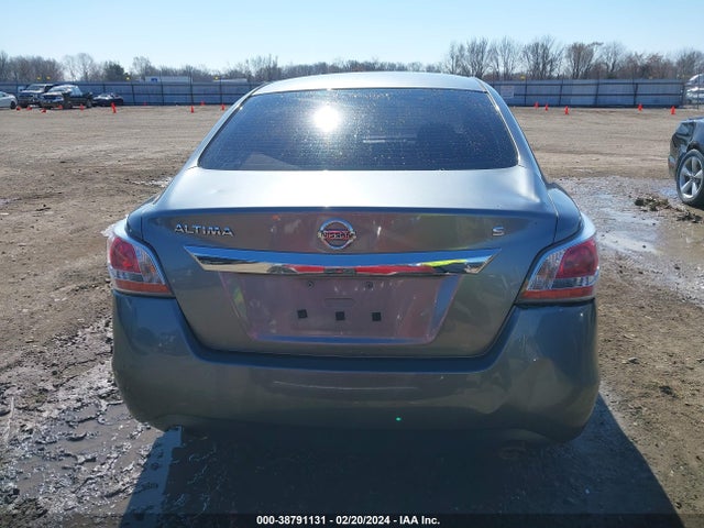 Nissan Altima 2.5 S 2015 1N4AL3AP1FC572779 Image 16