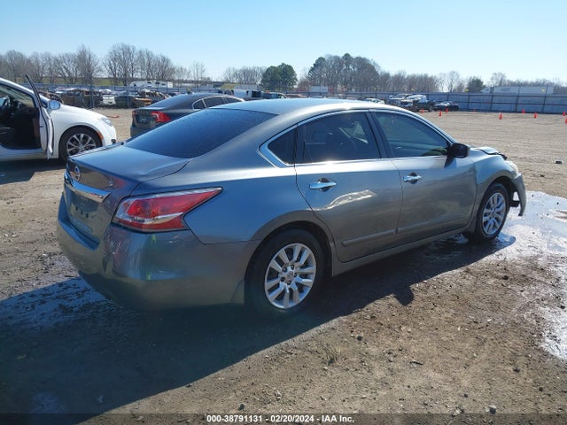 Nissan Altima 2.5 S 2015 1N4AL3AP1FC572779 Image 4