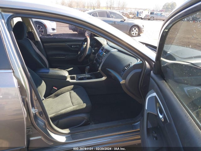 Nissan Altima 2.5 S 2015 1N4AL3AP1FC572779 Image 5
