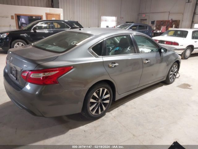 1N4AL3AP0HC114010 Nissan Altima 2.5/2.5 S/2.5 Sl/2.5 Sr/2.5 Sv