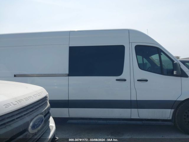 WDRPF1CD9KP056451 Freightliner Sprinter 2500 High Roof V6