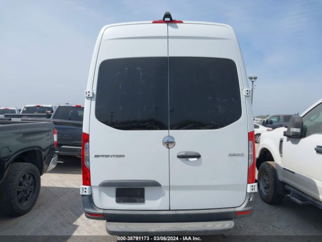 WDRPF1CD9KP056451 Freightliner Sprinter 2500 High Roof V6