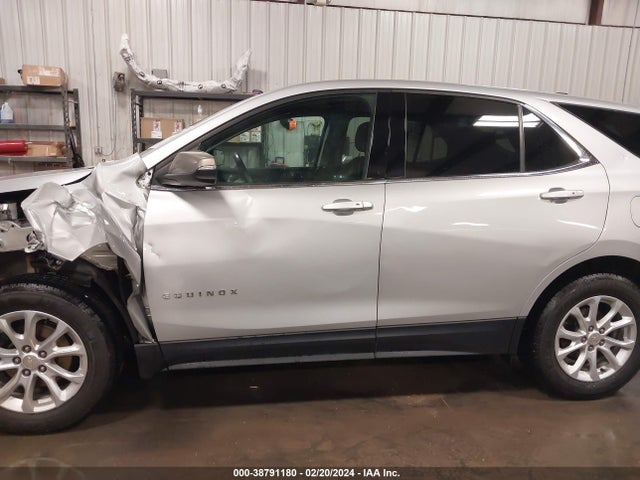 Chevrolet EQUINOX LT 2018 2GNAXSEV1J6245776 Image 14