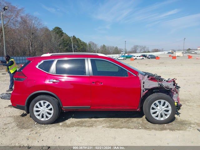 Nissan ROGUE S 2017 JN8AT2MT2HW393542 Image 14