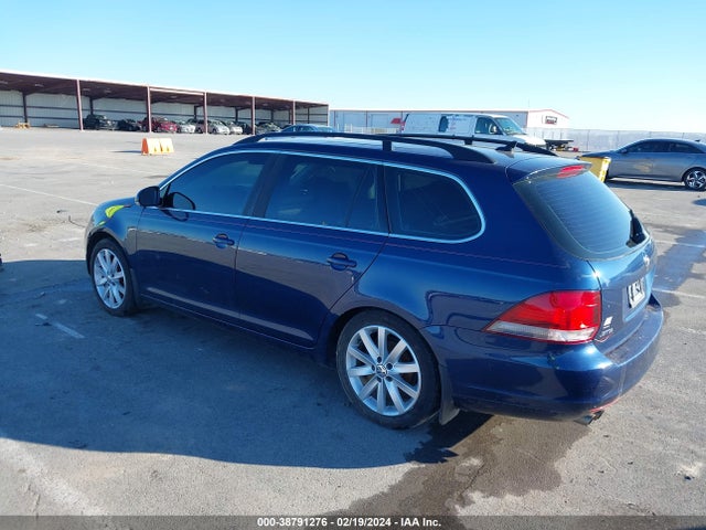 3VWPL7AJ9EM615332 Volkswagen Jetta Sportwagen 2.0l Tdi