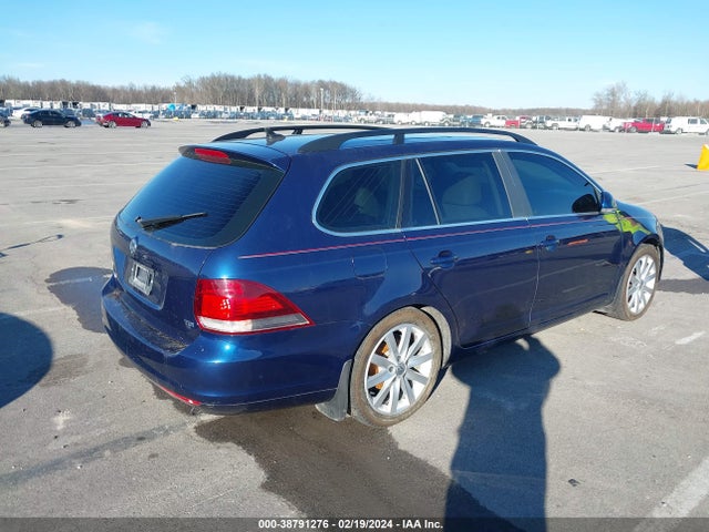 3VWPL7AJ9EM615332 Volkswagen Jetta Sportwagen 2.0l Tdi