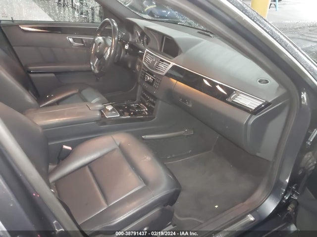 2013 MERCEDES-BENZ E 350 VIN: WDDHF5KBXDA723289