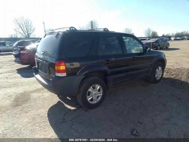 2004 FORD ESCAPE XLT VIN: 1FMCU93194KA87915