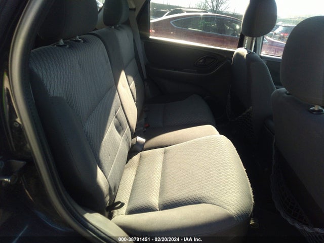 2004 FORD ESCAPE XLT VIN: 1FMCU93194KA87915