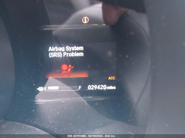 Honda FIT EX 2019 3HGGK5H8XKM723422 Image 16