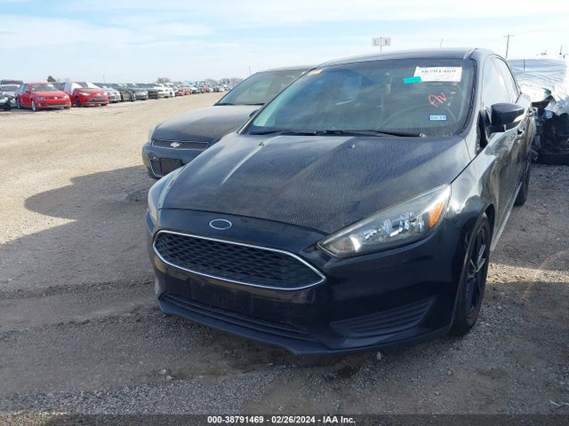 Ford FOCUS SE 2016 1FADP3F22GL391383 Image 2