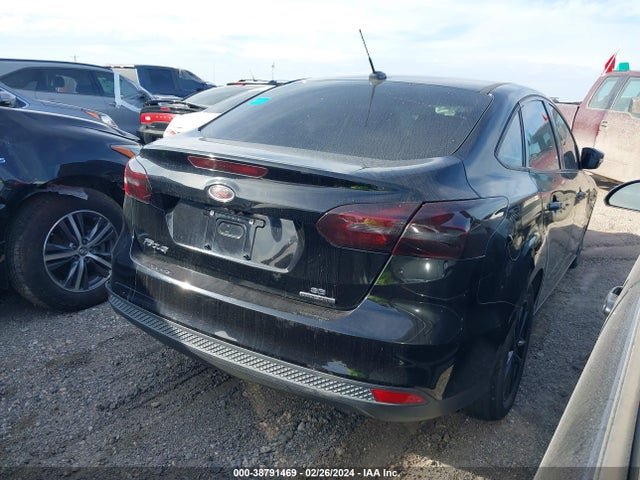 Ford FOCUS SE 2016 1FADP3F22GL391383 Image 4