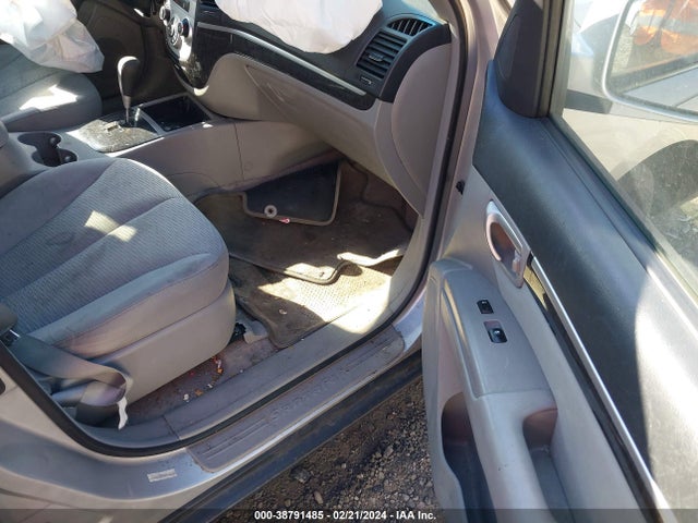 2008 HYUNDAI SANTA FE GLS VIN: 5NMSG13D18H158237