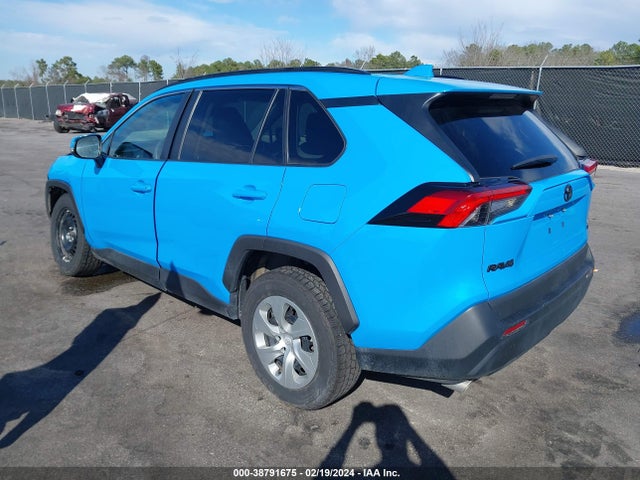 Toyota RAV4 LE 2020 2T3G1RFV3LC138071 Image 3