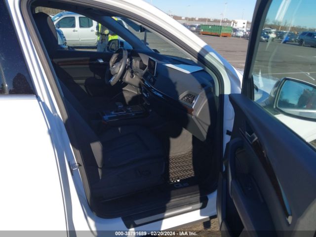 2019 AUDI Q5 WA1BNAFY6K2051811 Photo 4