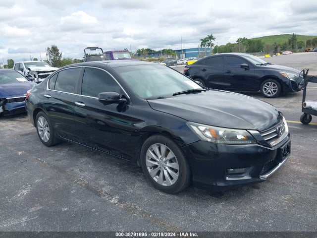 Honda ACCORD EX 2014 1HGCR2F75EA057090 Image 1
