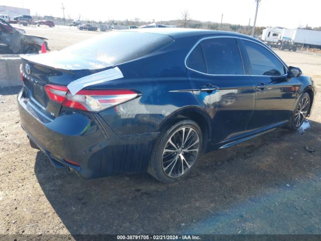 4T1B11HK3JU554222 Toyota CAMRY SE