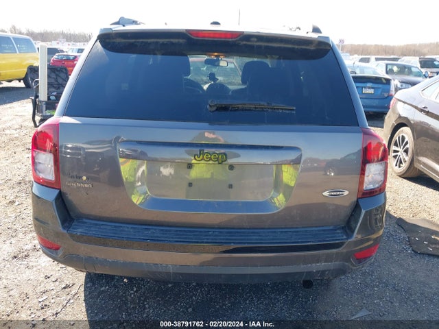 Jeep Compass Altitude Edition 2015 1C4NJCBA0FD350496 Image 16