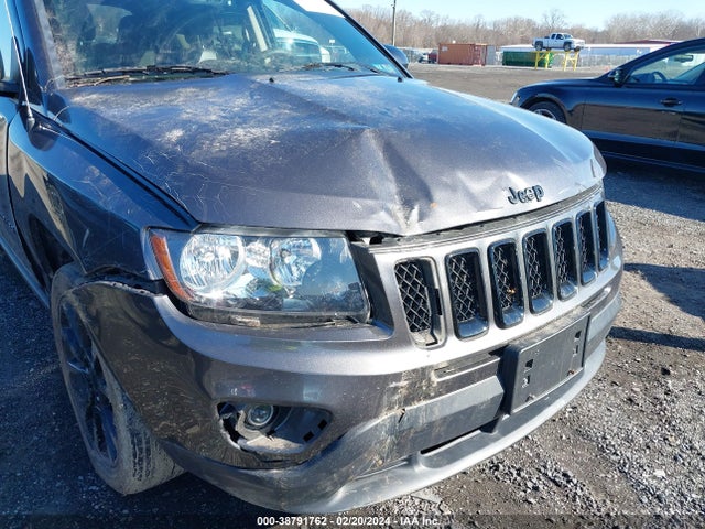Jeep Compass Altitude Edition 2015 1C4NJCBA0FD350496 Image 6