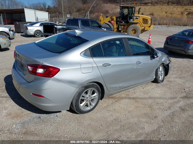 Chevrolet Cruze Lt Auto 2018 1G1BE5SM2J7108760 Image 4