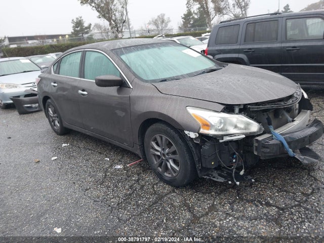 2015 1N4AL3AP7FC469219 main image
