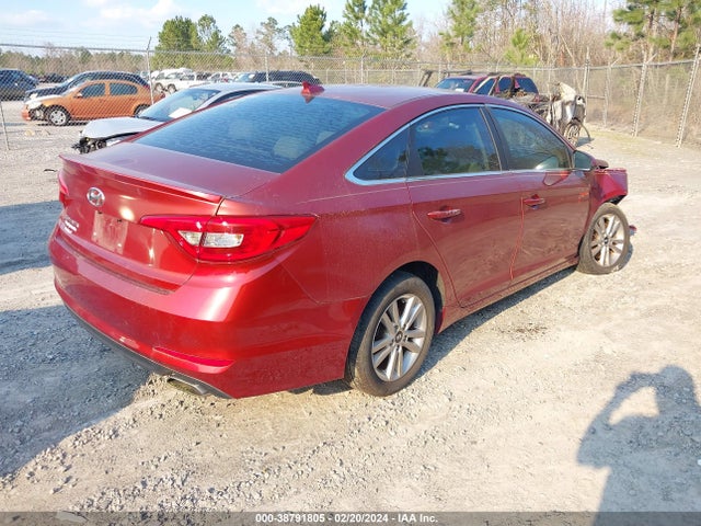 Hyundai SONATA SE 2016 5NPE24AF4GH286250 Image 4