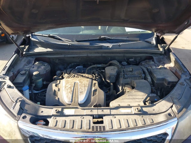 2011 KIA SORENTO LX V6 VIN: 5XYKTDA27BG137215