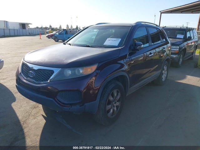 2011 KIA SORENTO LX V6 VIN: 5XYKTDA27BG137215