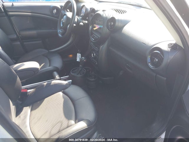 2015 MINI COUNTRYMAN WMWZC5C51FWP44809 Photo 4