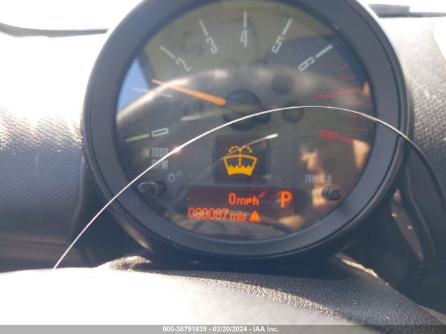 2015 MINI COUNTRYMAN WMWZC5C51FWP44809 Photo 6