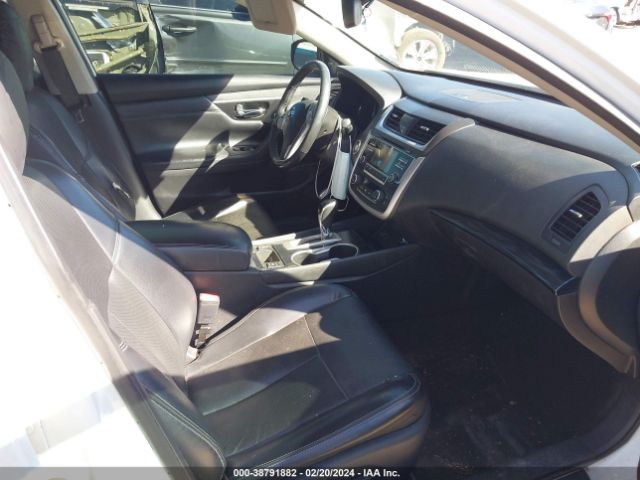 1N4AL3AP3HC225392 Nissan Altima 2.5 Sl