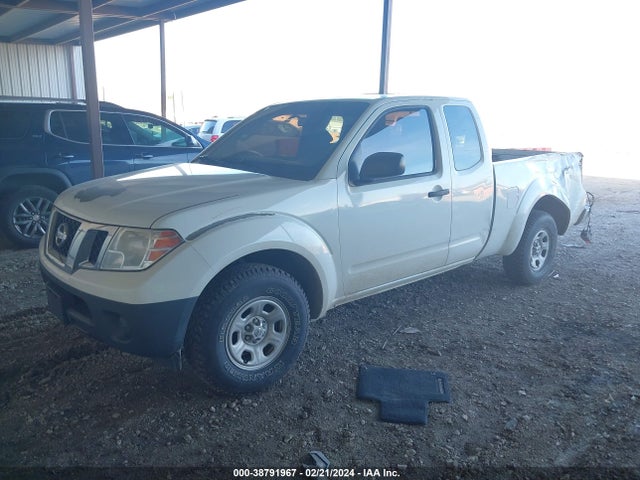 Nissan FRONTIER S 2016 1N6BD0CT0GN794530 Image 2